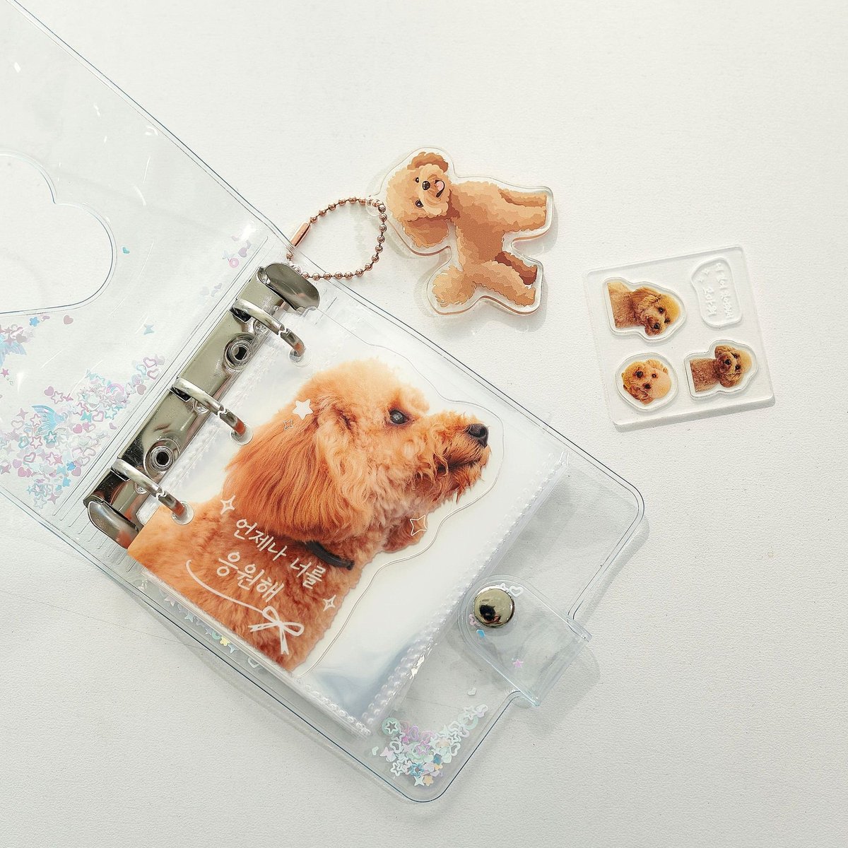 allthatprinting's tweet photo. How far would you go with planner decorating? 👀
We went all the way to acrylic pages.
Transparent, custom-shaped, and totally yours ✨
 Acrylic Binder Refills are here! 
💘 https://t.co/NU9zbLMJrs https://t.co/r1YlbstoQK