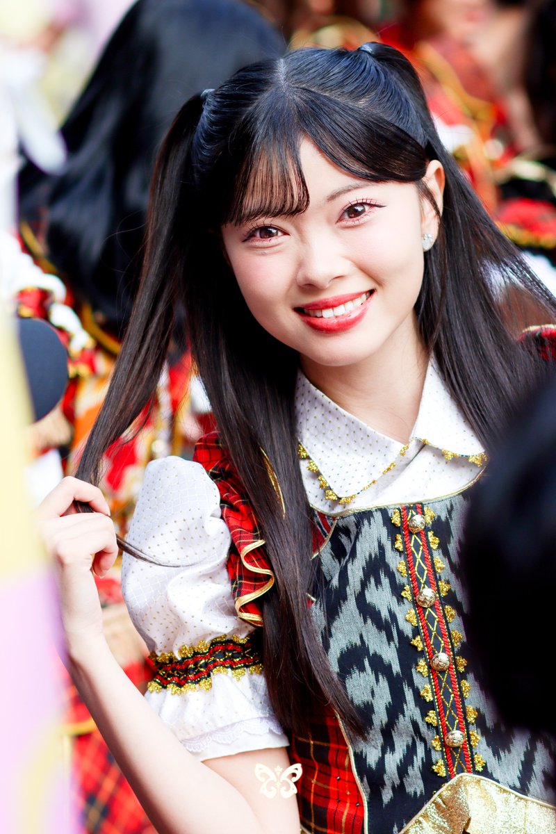 Symfiony's tweet photo. 260920 | "Ayo Tersenyumlah!"
📍 CFD Senayan, Jakarta.

#SOLACE #JKT48 #FionyJKT48 #フィオニー
#JKT48AyoSenymlah https://t.co/oCOXAu8O1K