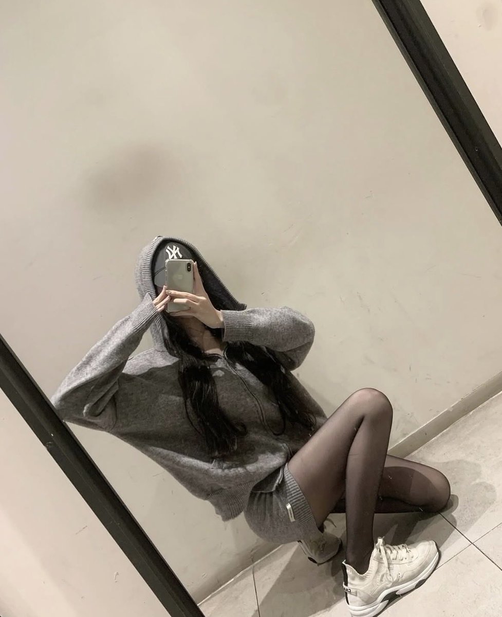 Muamuaprpr's tweet photo. #重庆
      Cool girl！ https://t.co/8DtxnQclVw