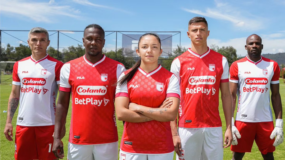 DazaOmega's tweet photo. Independiente Santa Fe, en todas sus ramas, ha jugado 11 finales en 6 años.

2020: Femenino y Masculino
2021: Femenino y Copa Libertadores Femenina
2023: Femenino
2024: Femenino y Masculino y Copa Libertadores Femenina
2025: Femenino y Masculino
2026: Femenino https://t.co/2YzrtPhhcI