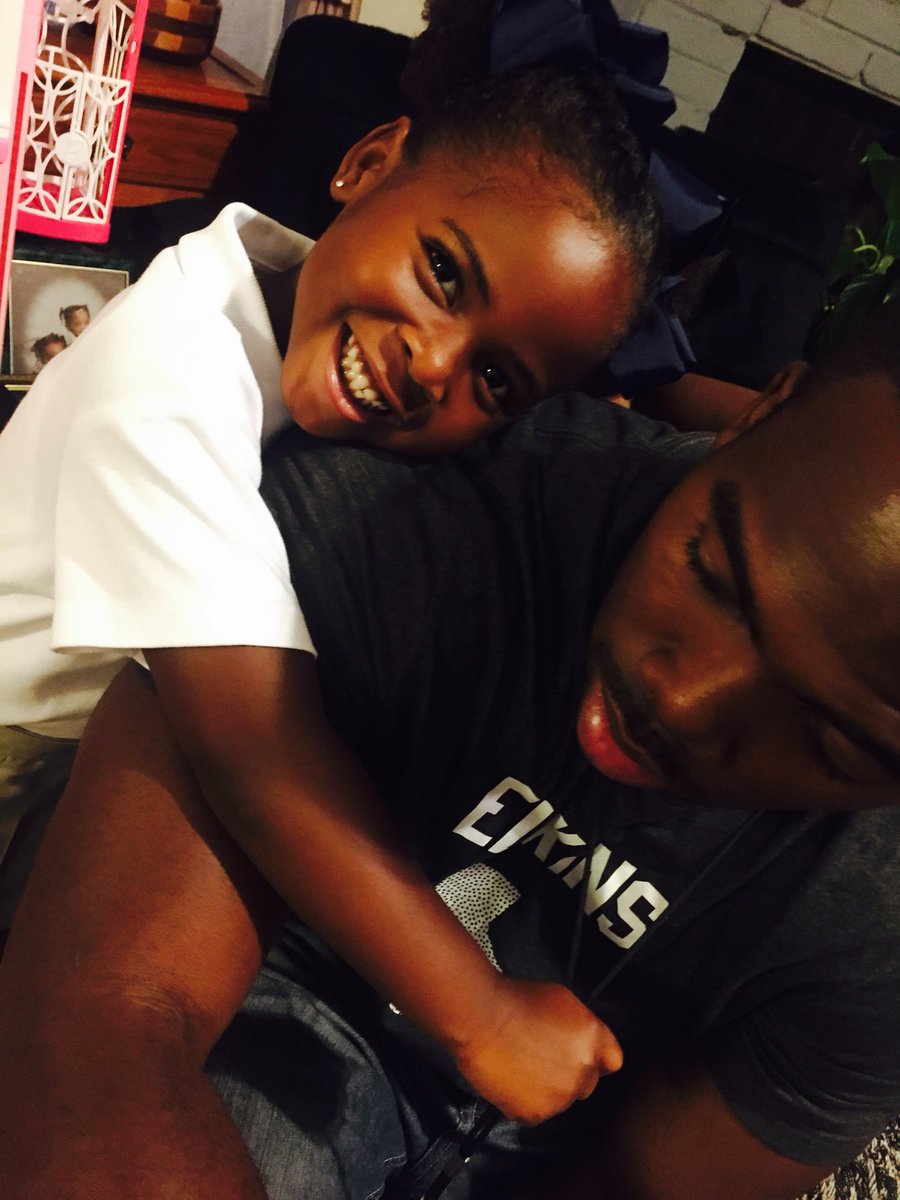 CoachJTII's tweet photo. Wishing a very Happy 15th birthday to my twin, my synonym (as she likes to say), and my princess! Every time I wonder if you’ve gotten too old to be a daddy’s girl…you remind me your love and that notion will never change! I love my princess!

#TeamThomas #DaddysGirl https://t.co/vA907dfn8h