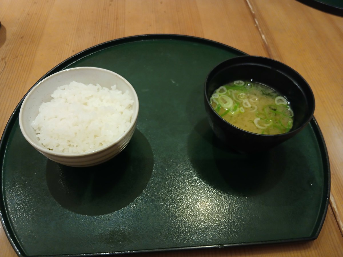 Zawasan0807's tweet photo. 今日の朝食😢 https://t.co/xPgo864cOX
