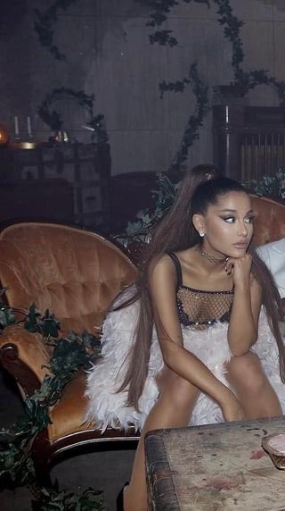 myyyyyaaaaaa's tweet photo. cum queen https://t.co/GTTmBdTcc8