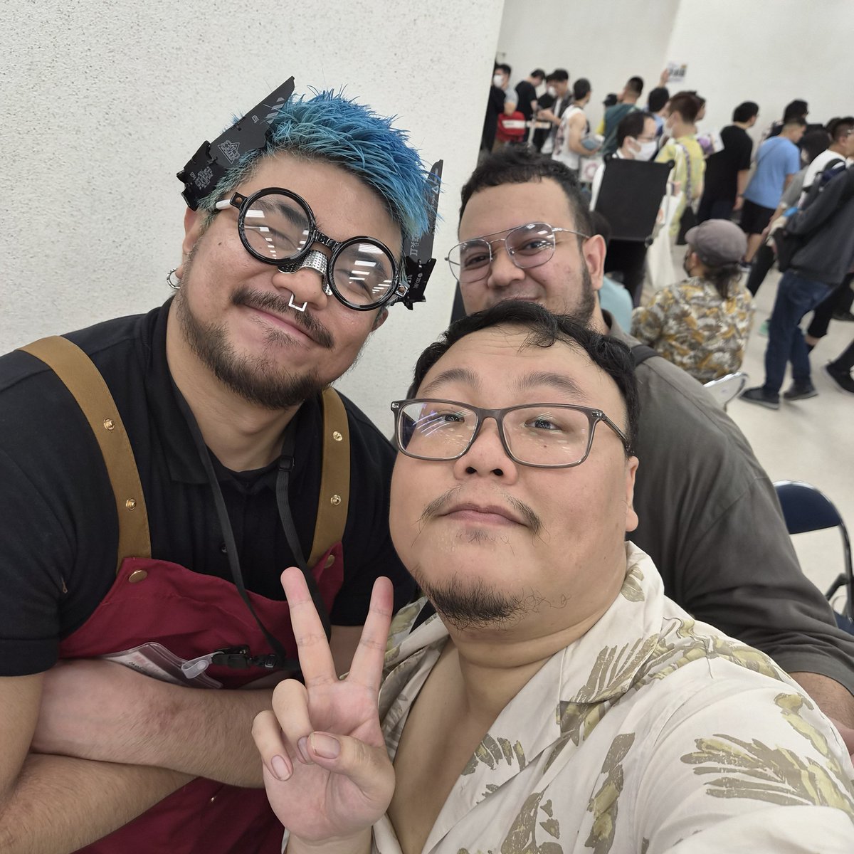 onion_holic's tweet photo. first kemoket! It was quite fun, i got to meet several overseas artist i followed and handed some handmade gift! https://t.co/b2IAeqxuVR
