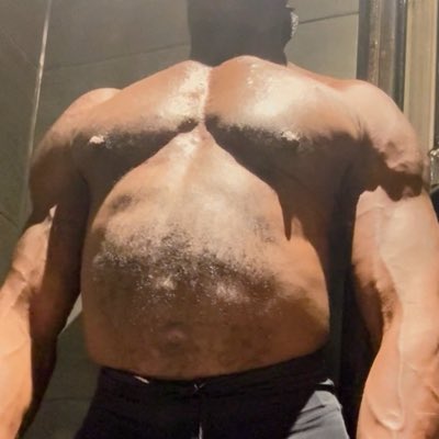 richardsnbrody's tweet photo. #NewProfilePic https://t.co/HxhiZLn6Gg
