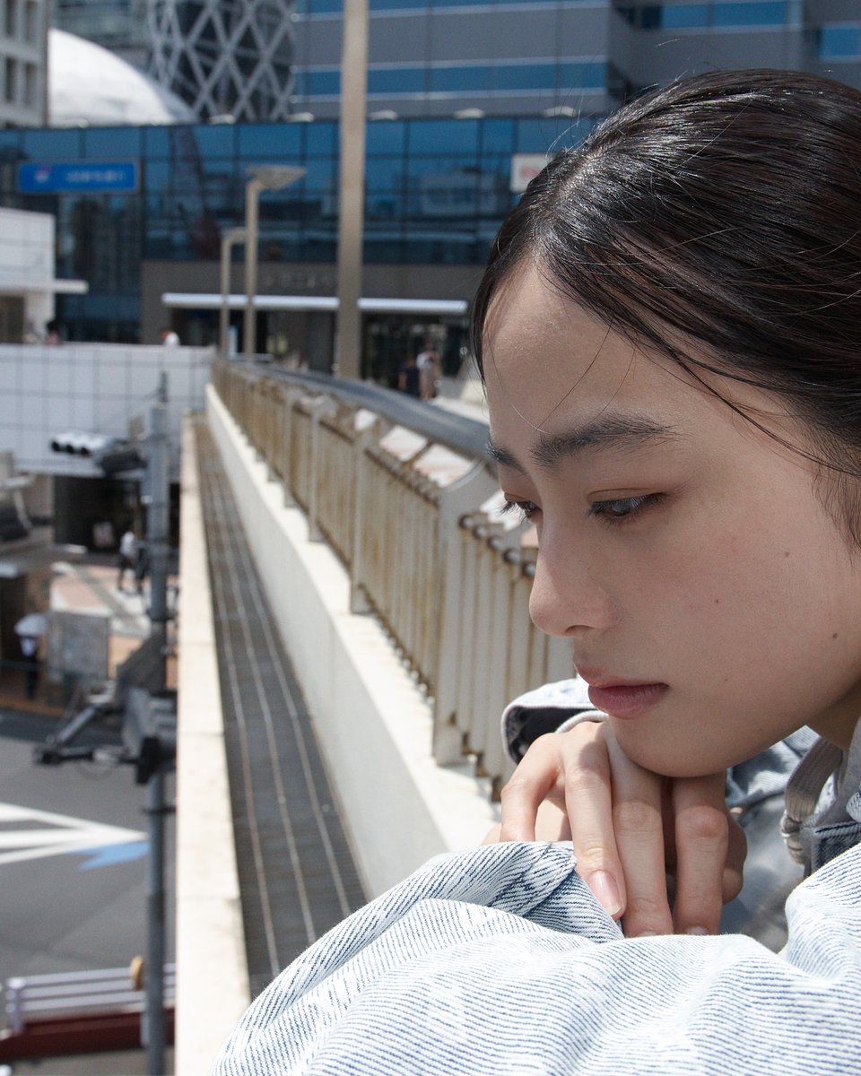 ARMANI_JAPAN's tweet photo. #ArmaniExchange
個性を映す、A|Xのデニムスタイル。
──自由な感性が、都会の躍動と響き合います。
https://t.co/oK6RPCwt24
#AXfw26 #Denim #HannaChan #HonokaIkeda https://t.co/q5g9yCJcV3