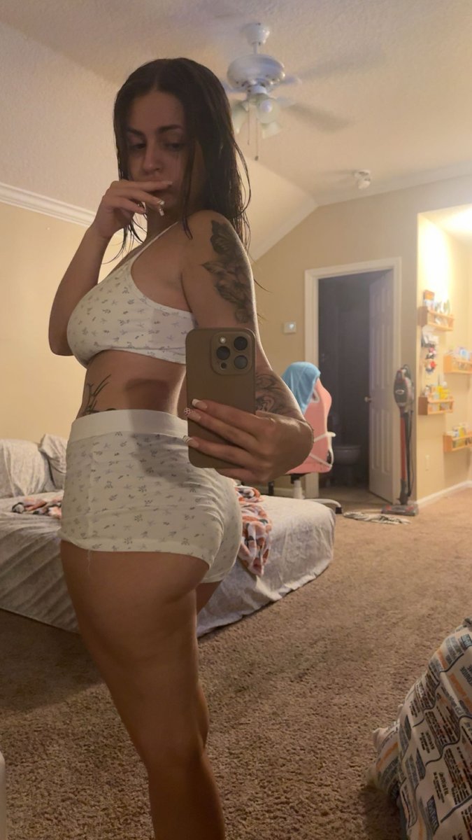 aelynnxari2's tweet photo. fresh n cozyy https://t.co/vOI869z49a