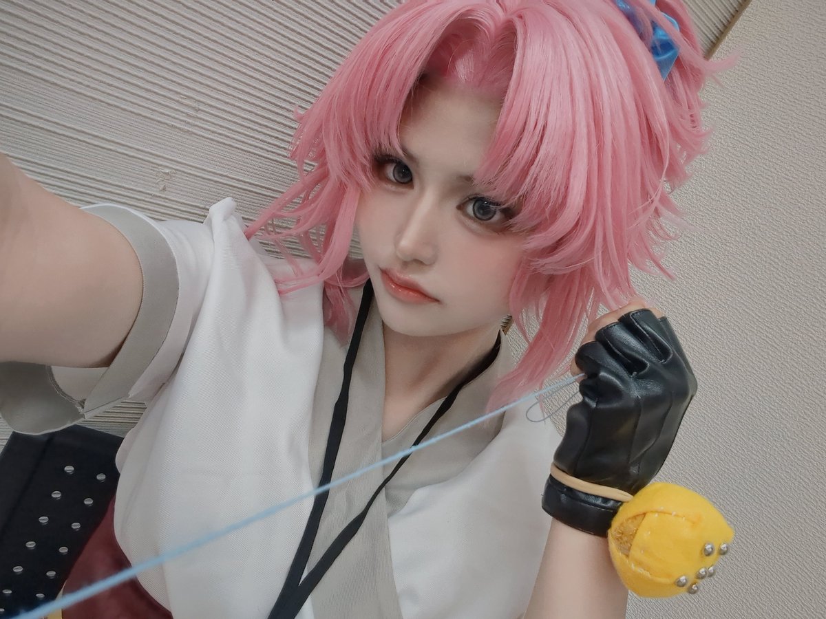 ikoi_desu's tweet photo. ハンターオンリー マチのコスプレしてました🪡
この写真マチに縛り上げられてるみたいでお気に入り⬇😽︎💞
 #ハンターオンリー2026 https://t.co/KiQjtIBdnB