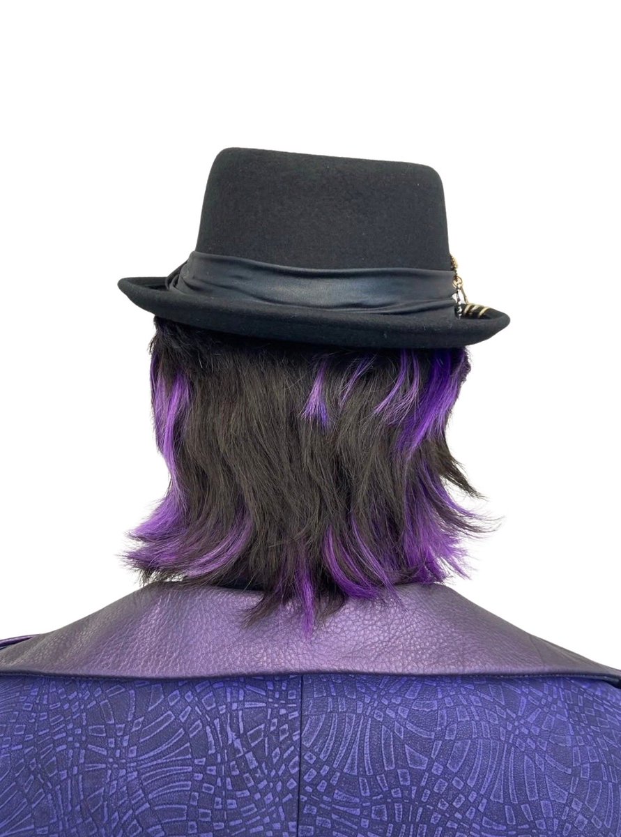 WynautBruh's tweet photo. Details and hair! https://t.co/9LflO2jurQ