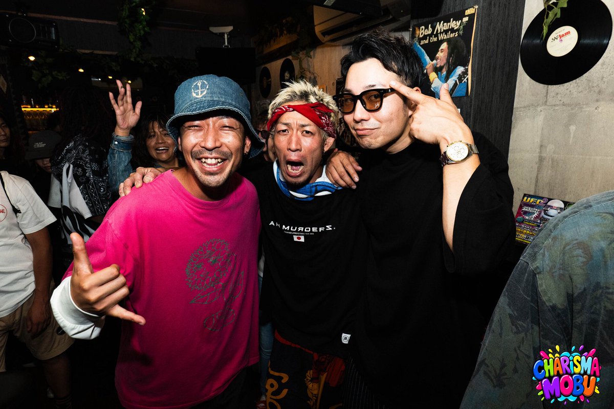 corona129's tweet photo. カリスマモブ3来てくれた皆さんありがとうございました🔥

終始幸せな空間で本間楽しかった！
みんなのおかげです！

写真完成したんで下のURLからいっぱい保存してってください！

#みんな笑顔で写ってて幸
↓
https://t.co/7F44NQkHui https://t.co/GGghLrPsJB