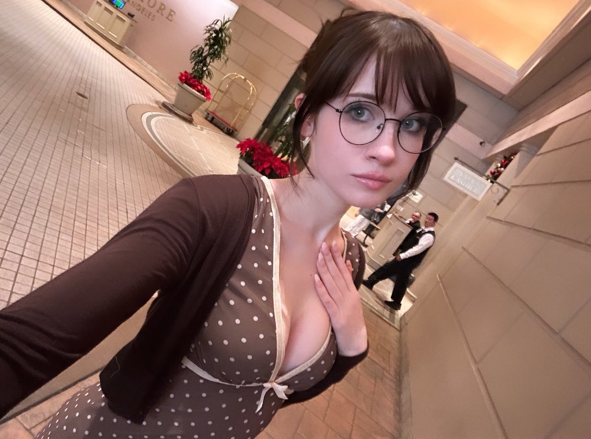 Smedlybutt's tweet photo. I’ll stop being an extremist when norafawn is getting face scanned into games more often than Debra Wilson https://t.co/Q6jQ92vs1J