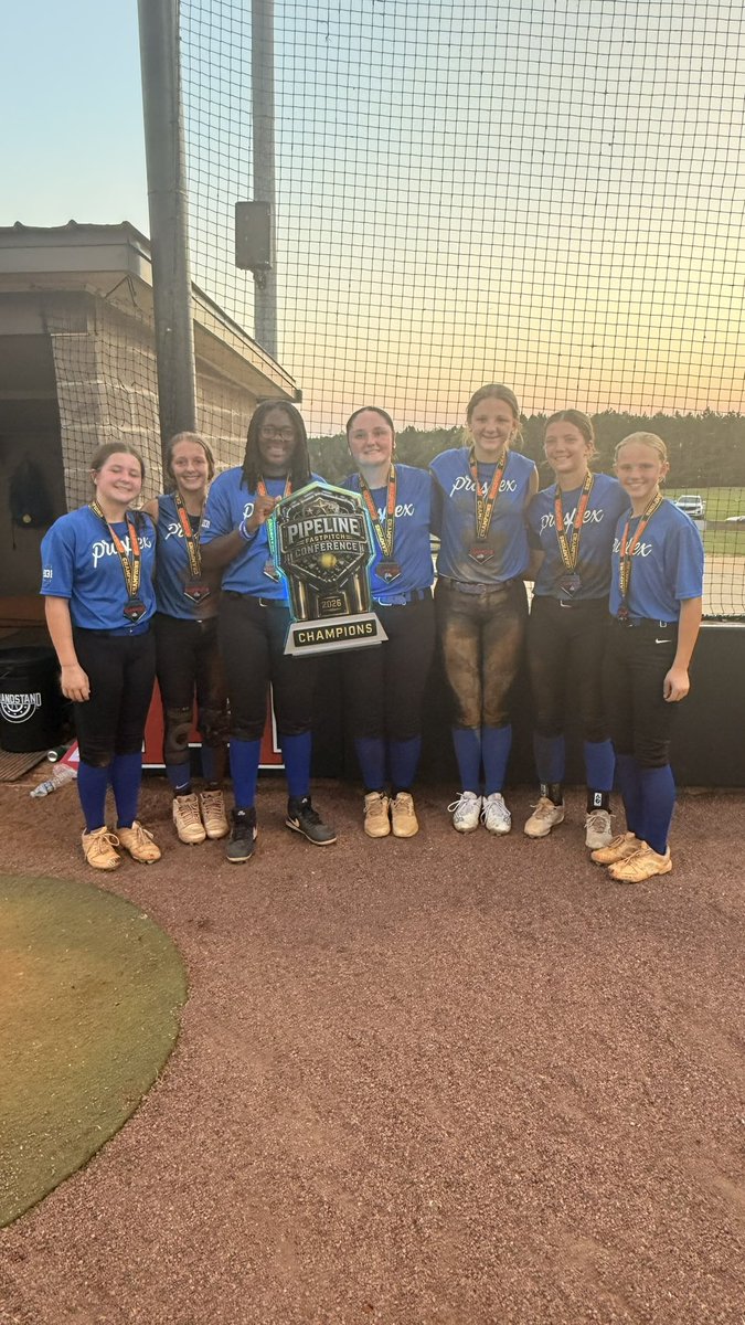 MBPolk2031's tweet photo. Pipeline League Champions! 

Thank you to @EMCC_SBALL for letting us play on your campus. Also thank you to @ECCCSoftball @PearlRiverSB @MCCEaglesSB @MGCCCSoftball for hosting games at your campuses over the past few weeks. https://t.co/H35sdWyLE6