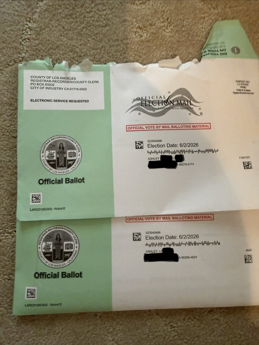 Milajoy's tweet photo. In Los Angeles county one person got TWO ballots. 

I bet they aren't sending two ballots to Republicans. 

And this is how Democrats keep winning, ladies and gentlemen. https://t.co/OwI8mkQMth