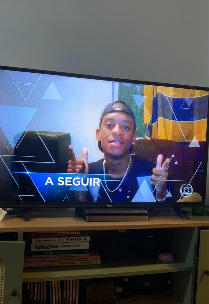 rapfalando's tweet photo. impossivel essa foto pqp https://t.co/ycwmVpDCG8