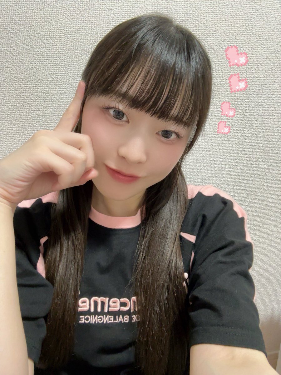 CORTILE_KAREN's tweet photo. ごきげんよう🧁🧡
お昼配信12:00〜するね☺︎︎︎︎🌤️ https://t.co/dln0VyMCOT