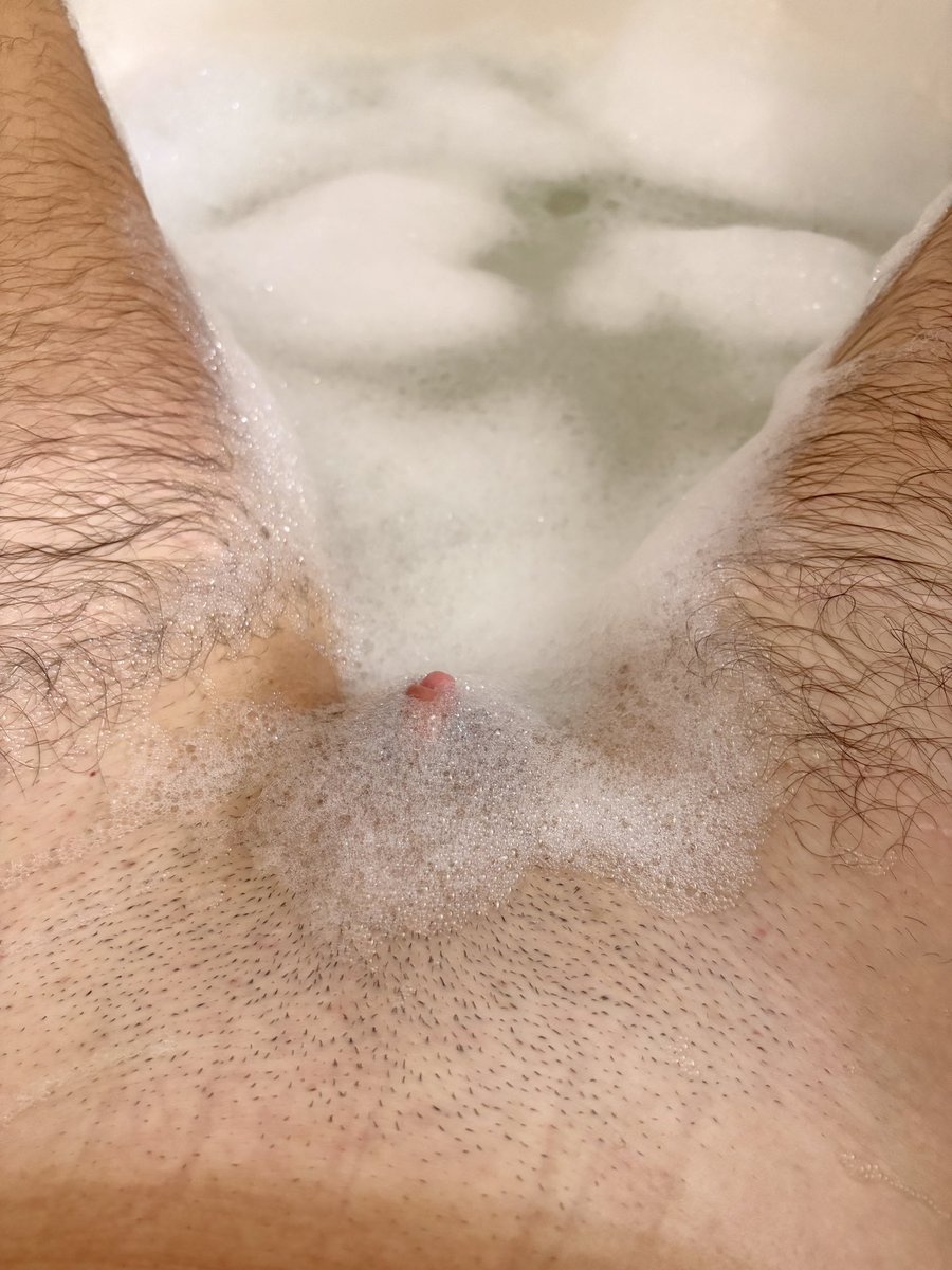 princeofFTMs's tweet photo. Taking a bath 😜 https://t.co/F9oHV6g1OJ