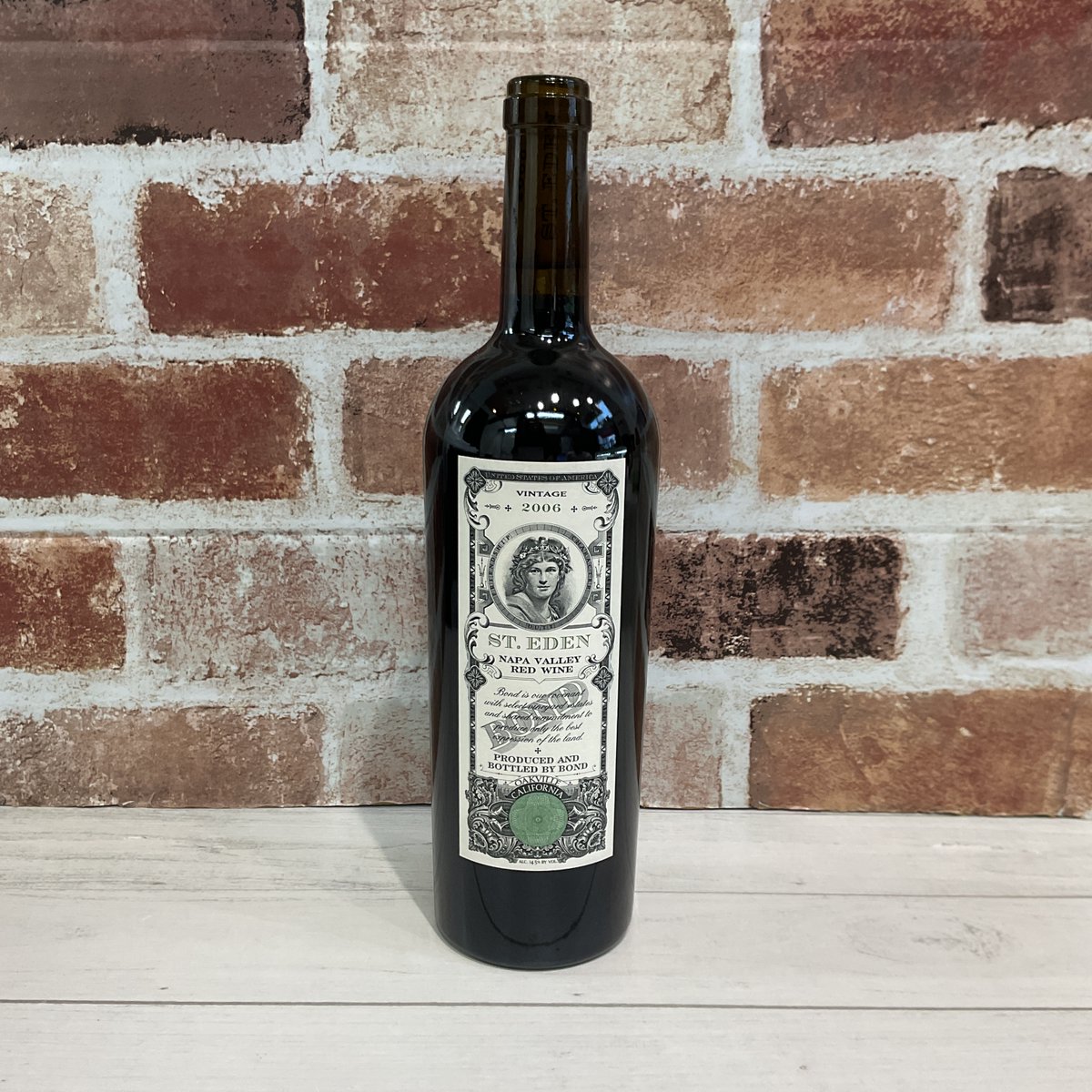 daikokuya8's tweet photo. 【買取品のご紹介🍷】
「ボンド セント・エデン 2006」をお買取りしました✨
ワイン・ウイスキー・シャンパンなど各種お酒を査定いたします！
#ワイン買取 #有楽町買取 https://t.co/qroCYKHn38