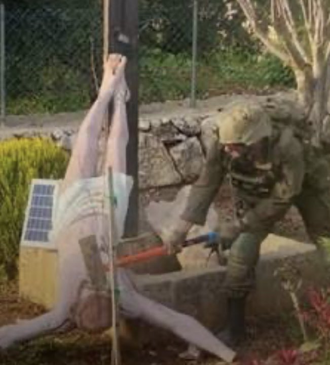 Gogo89880's tweet photo. @CUFI foto / Their desecration and shelling of Christian symbols. https://t.co/hJKhW4CbYc