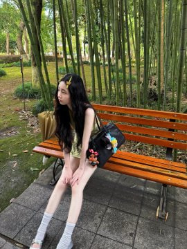 ibrahim61623791's tweet photo. 果然30几还未嫁人，多少是有点问题的。                                              但不包括我哦                                                                                               那是你的问题，你好好反省一下哦哈哈哈、#90后 #大龄剩女 #一人也美美哒 https://t.co/eH82TMS8wH