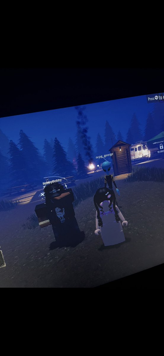 aiyannabananaa's tweet photo. I love horror games 🎀🎃 https://t.co/3W1BGY4QuQ