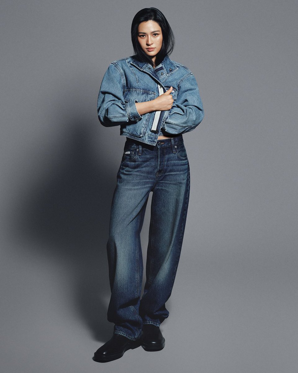 VogueThailand's tweet photo. https://t.co/9N6zWLxLie