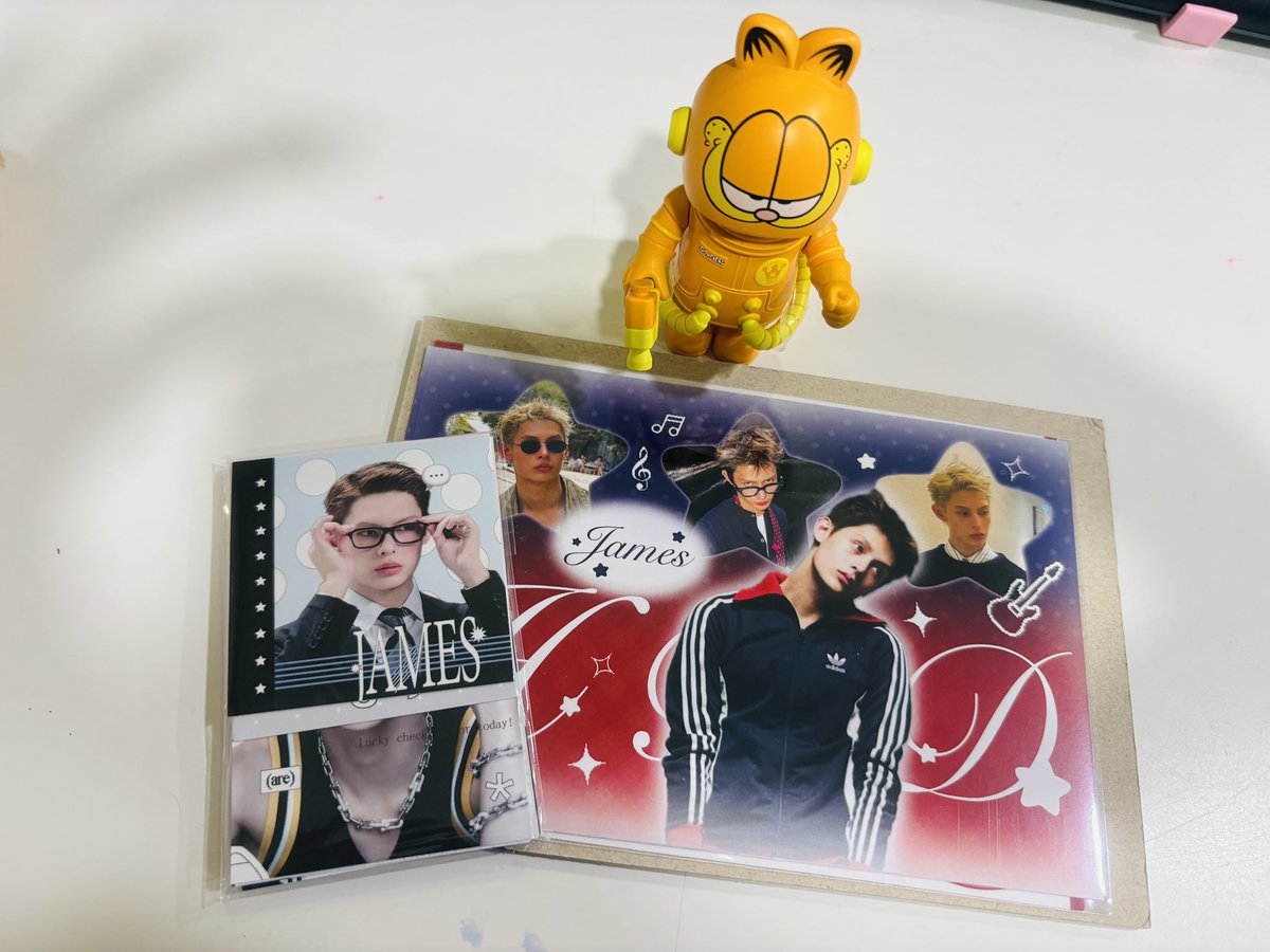 Isnuy2's tweet photo. ขอบคุณมากเลยนะคะ น่ารั๊กมากกกกกกกกกกกกกกกกกก ถูกใจสุดๆๆๆ💖😍🥰😘#reviewlilax https://t.co/ubGCjYyGX9