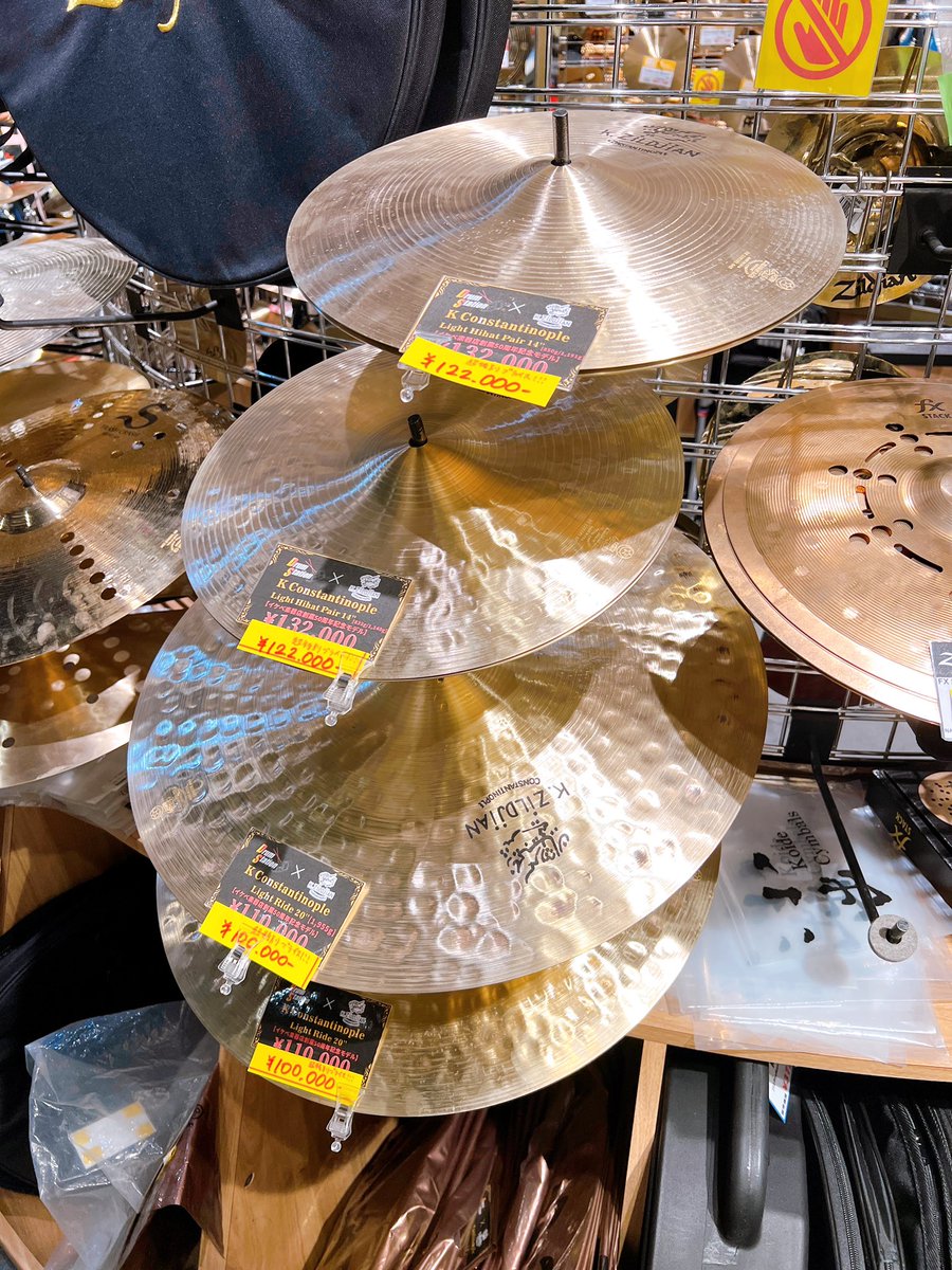 drumstation_sby's tweet photo. 9/21(月祝)開店!
限定モデルも多数ご用意しているドラムステーション渋谷です!
#TAMA
#MEINL
#SONOR
#Zildjian https://t.co/F8hx9i3ZP9