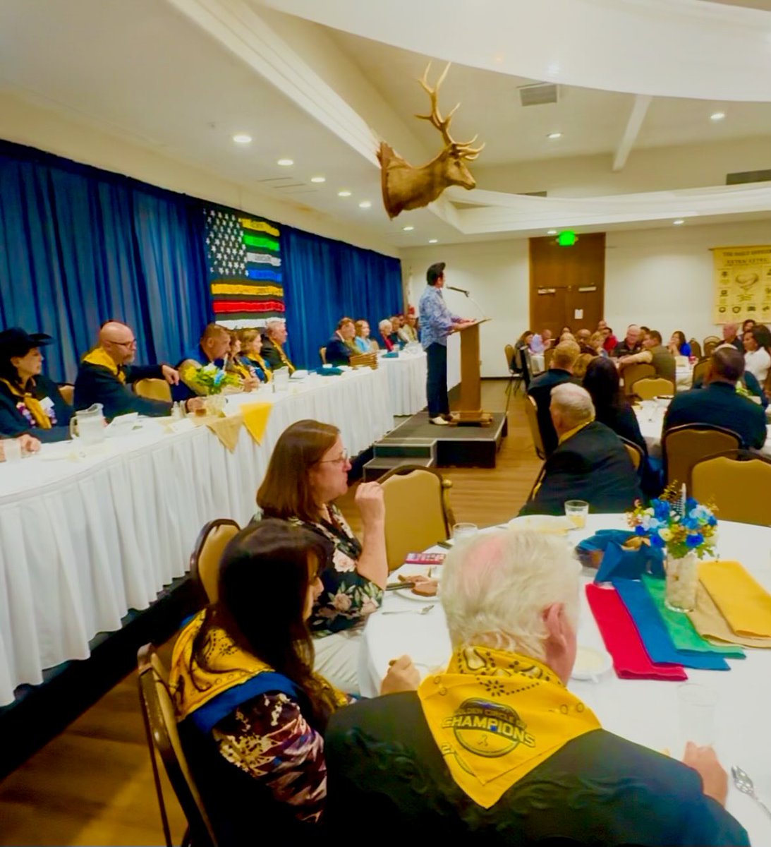 RetroBill's tweet photo. 💙🇺🇸It was an honor to be the Keynote Speaker at the 54th Annual 🫎Santa Maria Elks Lodge #1538 Law Enforcement Appreciation Night Awards Dinner in Santa Maria, California.

👏CONGRATULATIONS to the following Law Enforcement Agencies who were in attendance Honoring their Officers and Deputies:

Santa Barbara County Sheriff’s Office
CHP - Santa Maria
Santa Maria Police Department
Guadalupe Police Department
Santa Barbara County Probation
City of Santa Maria Recreation and Parks
Santa Barbara County District Attorney

Special Thanks to:
(Pictured) Santa Barbara County Sheriff’s Office Undersheriff Brad Welch

D.A.R.E. America International Officer Al Torres

Santa Maria🫎Elks Lodge #1538 Exalted Ruler Steve Reyburn and the Elks Lodge of Santa Maria #1538 Corp of Officers

KSBY https://t.co/beFooDkcHm
