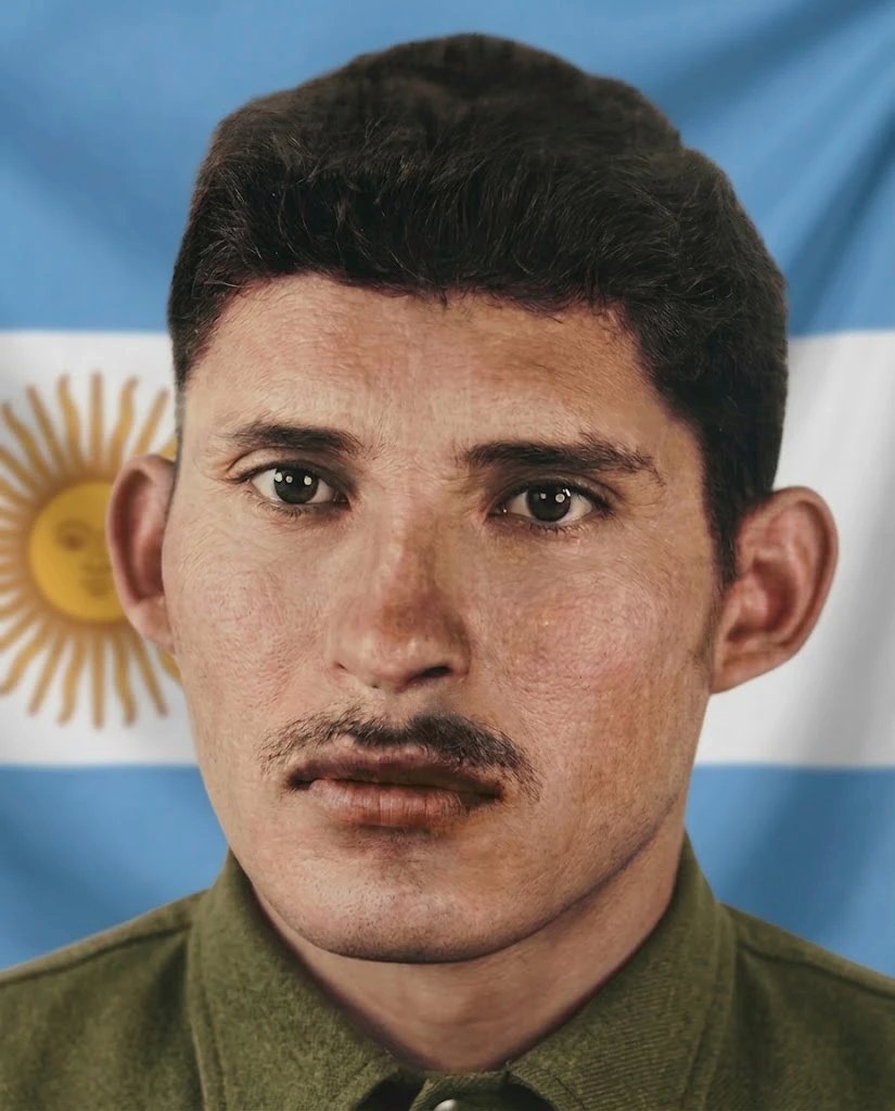 RomanVenica's tweet photo. Tras mucho trabajo hemos restaurado la foto del soldado HERMINDO LUNA, quien valientemente dejó su vida defendiendo nuestra patria.

La misma ya se encuentra subida al sitio
https://t.co/GokVGfrXVq

ACA NO SE RINDE NADIE!!! https://t.co/tl14cE0TVV