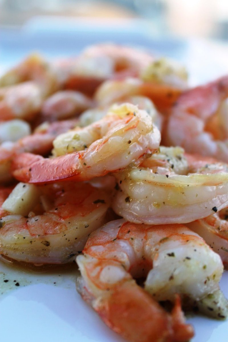 DonaldMooriy's tweet photo. saw this shrimp dish and had to stop, looks amazing https://t.co/mOZMVvI0EV