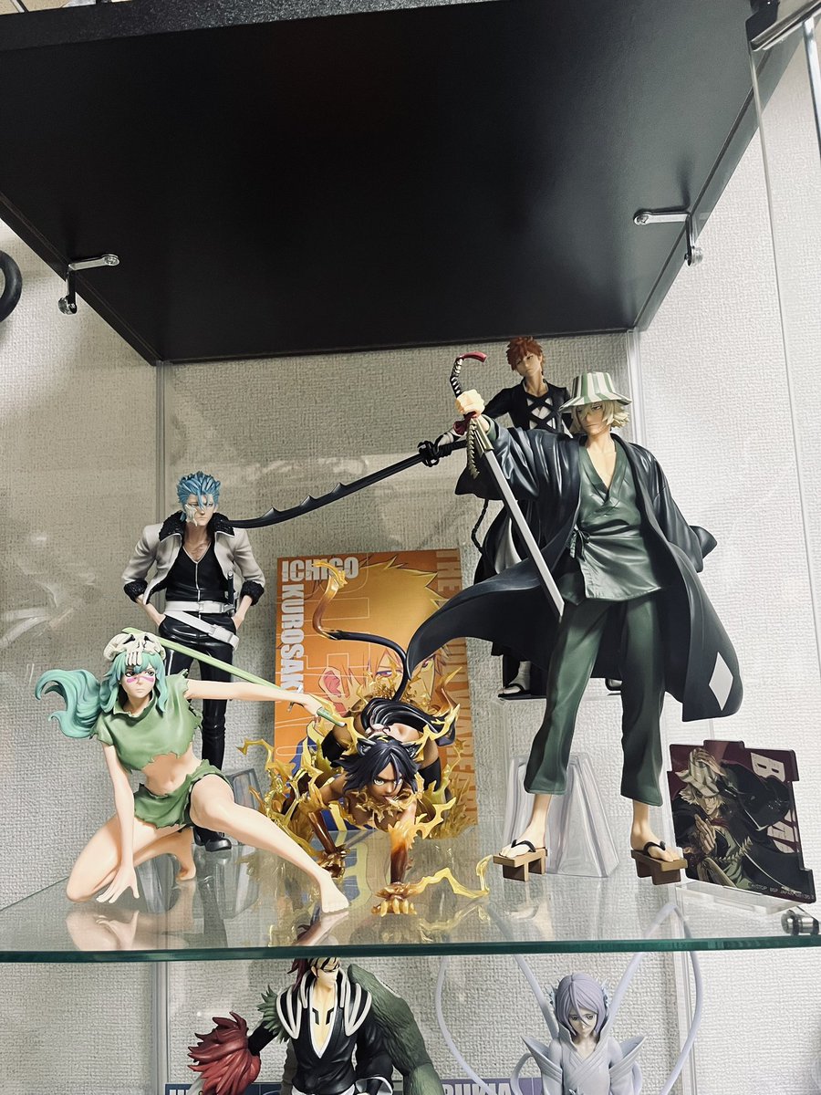 bleach_kozo's tweet photo. 浦原喜助が連れてきた怪物たち
#BLEACH #フィギュア
#浦原喜助 #四楓院夜一 https://t.co/polrF4QGUz