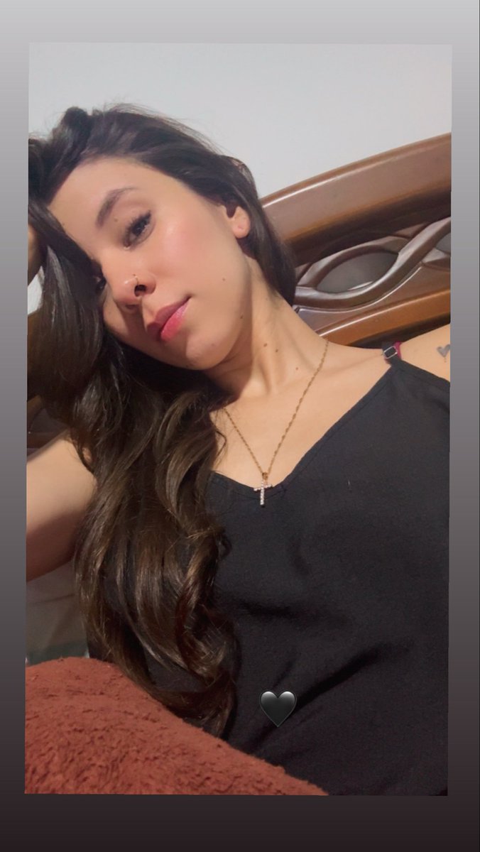 JennyFerMonar's tweet photo. Estos días donde nada tiene sentido… 
Pero todo es como debe ser..

Amigos el estoicismo apesta …. 🙃 https://t.co/GGdE9bT8MA