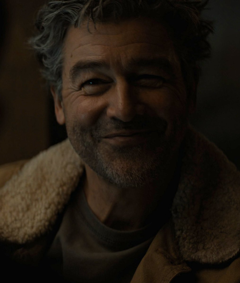 menarchivee's tweet photo. Ep 6 Laterns Hal Jordan - Kyle Chandler https://t.co/gDBvfOgdb0