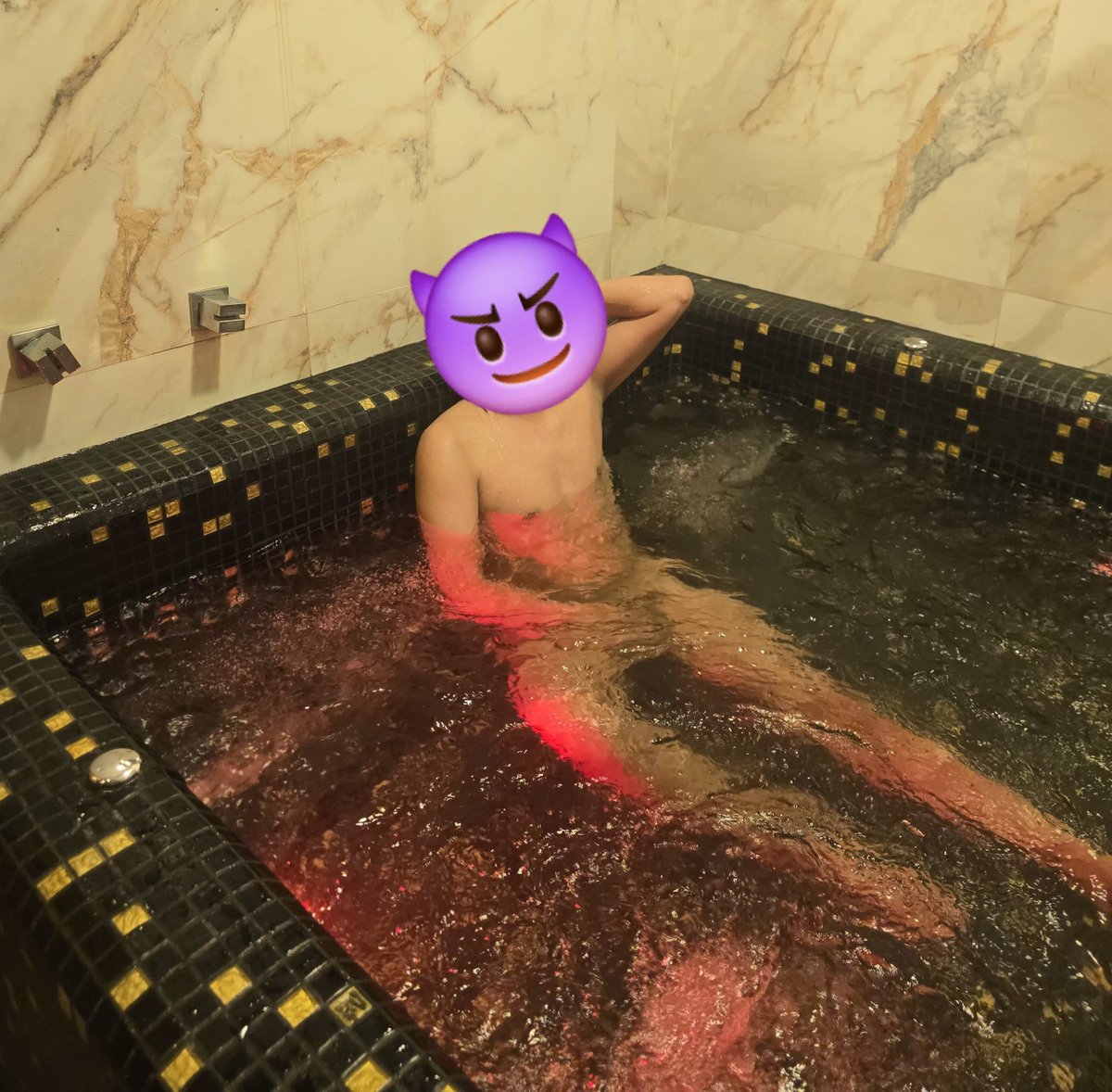 MasterCashYng's tweet photo. Llegando luego de ver a un putito esclavo sumiso y findom,  que me llevo de compras y a atenderme bien por mi cumpleaños 😈

Espero tener mas putitos asi a mi servicio y sean mis cajeros para que me den mis gustos y me atiendan como me lo merezco 😈💲💸 https://t.co/LFe1jzR84C