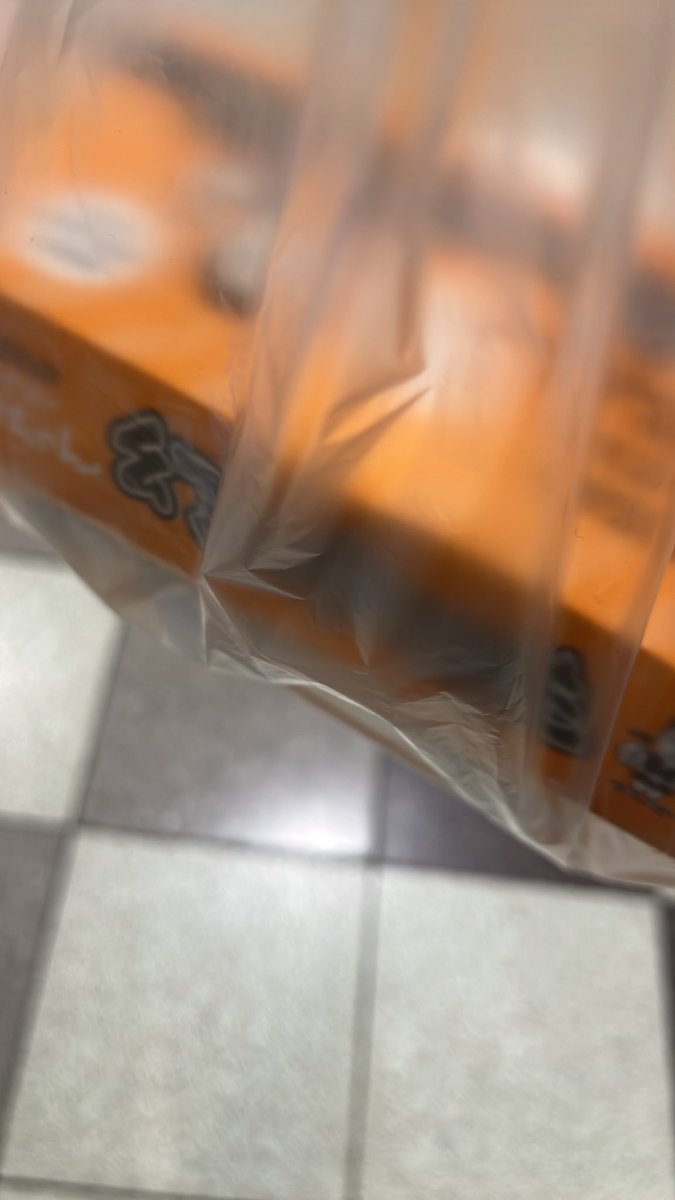 n_mikan's tweet photo. 近くの東急で売ってたやまちゃん https://t.co/0CwTyYQxQy