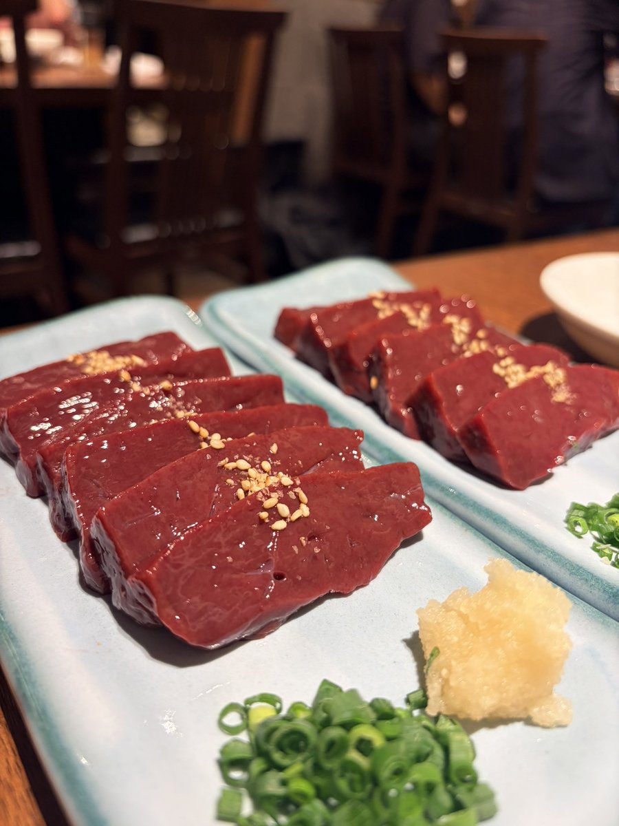 katatuwuri's tweet photo. これわかります
赤坂の金樹はまじで美味しい

レバスタグラム的にもレバーの質高くて好きです

個人的ユッケも推し
白米に乗せて食べてみてください

ぶっとびます https://t.co/1VSEAGZJV1