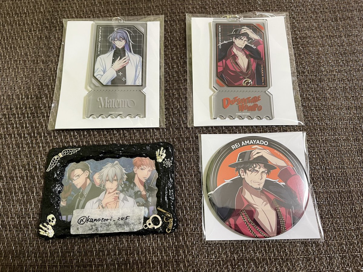 kanotori_245's tweet photo. 【交換/譲渡】ヒプマイ ヒプノシスマイク 12th Birthday バースデー アクリルキーホルダー

譲）
①チケット風アクキー：寂雷 零
②缶バッジ：零

求）
①左馬刻>帝統
②左馬刻 or 定価

京都・大阪もしくは12thライブ1日目（10/3）での手渡し交換希望
ピンポイントですが、よろしくお願いいたします。 https://t.co/WKsAr6My0y