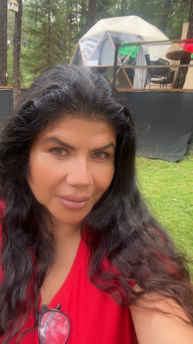 GabySilva_P's tweet photo. Un Día más 💋🌲🥰 https://t.co/PthAbJm3iI
