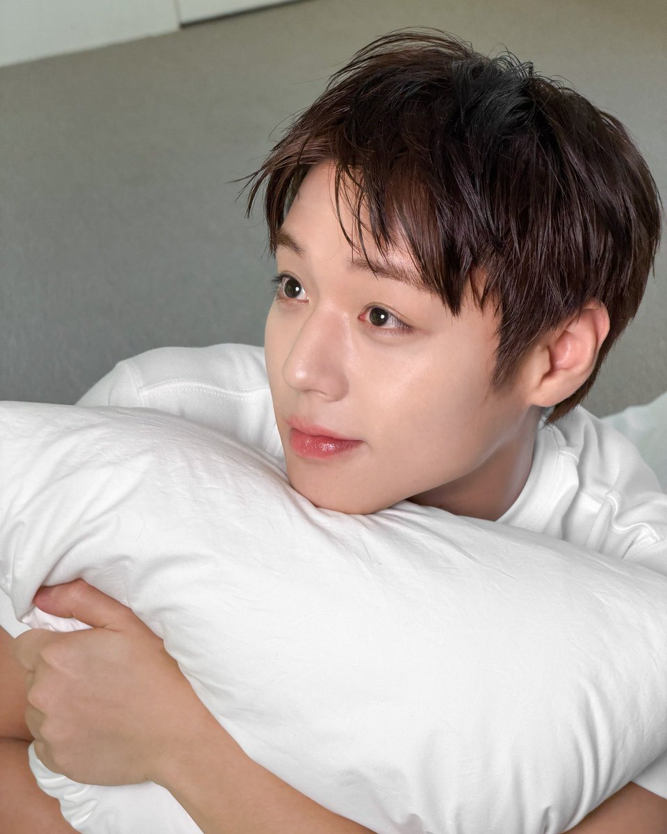 gugu529's tweet photo. 포맨트 인스타그램 #박지훈 #PARKJIHOON 
https://t.co/cMB6EQCGhg

포맨트x박지훈 비하인드 CUT https://t.co/JLfZqS6TDJ