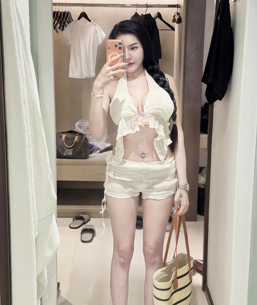 bethbrei9vcw's tweet photo. อยากได้ผิวโกลว์สวยต้องลองตัวนี้🍒
ครีมเดียวก็ช่วยจบลุคประจำวัน✨
รับงานช่วยบำรุงและช่วยกันแดด☀️

🆔cheep__56

#รับงานชัยภูมิ #นวดชัยภูมิ #ตัวเมืองชัยภูมิ https://t.co/OSjOduhZIp