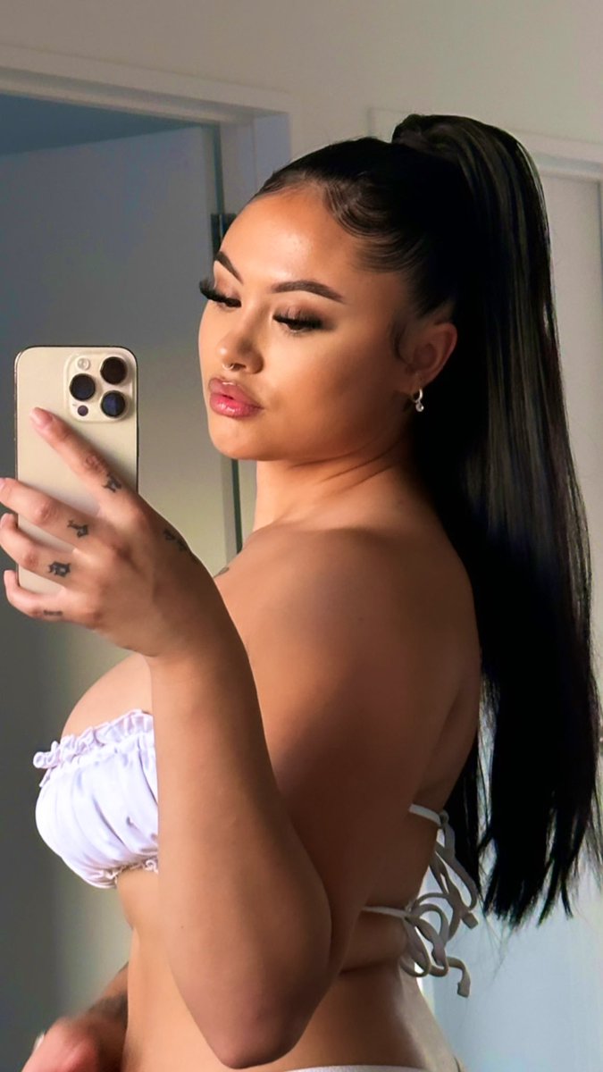 softleilaxo's tweet photo. Feeling myself a little tonight 🙈❤️ https://t.co/ioWIz6JMjW