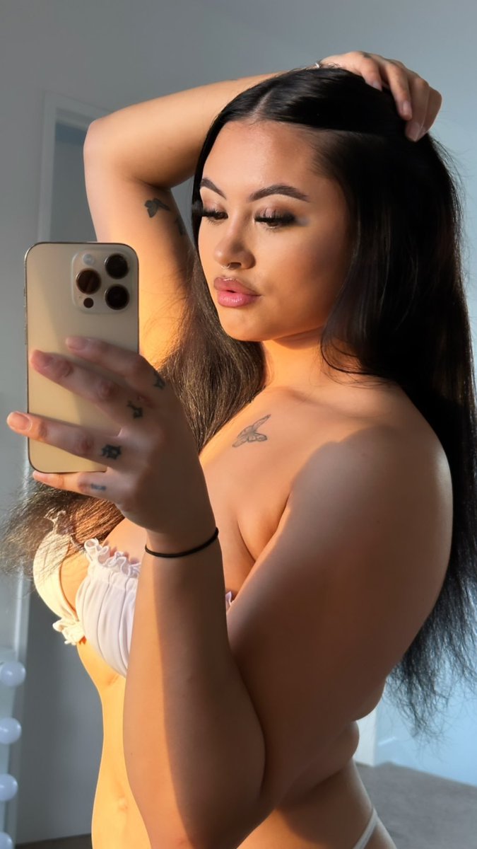 softleilaxo's tweet photo. Feeling myself a little tonight 🙈❤️ https://t.co/ioWIz6JMjW