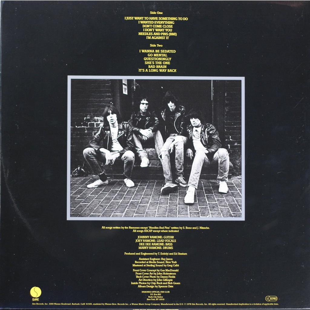 PunkRockStory's tweet photo. 48 years ago today
Road to Ruin is the fourth studio album by American punk rock band the Ramones, released on this day in 1978, and the first Ramones album to feature new drummer Marky Ramone. 

#punk #punks #punkrock #ramones #roadtoruin #history #punkrockhistory #otd https://t.co/buEsAI2Fp4