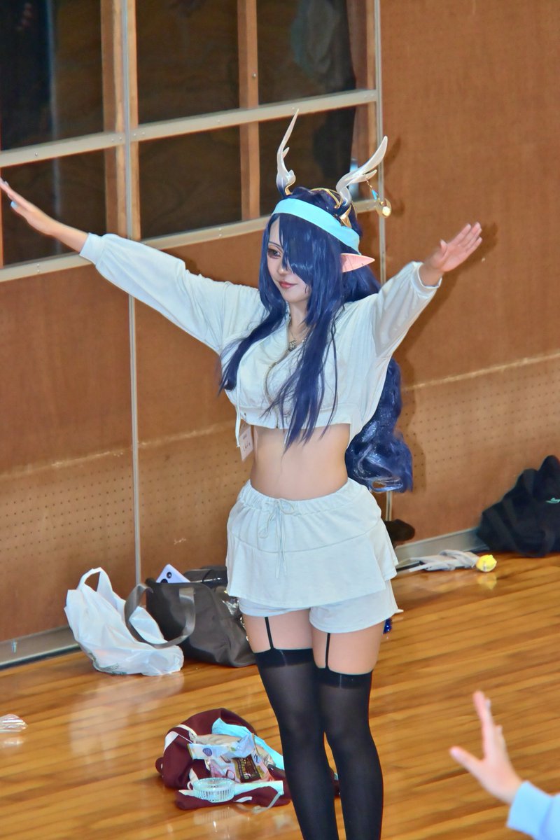 BYOgenVS__cos's tweet photo. #天理許諾七国闘技祭0920 
借人競走にて、フリンズさんに呼ばれて借りられて行き、ゴールしてから｢お題なんだったんですか？｣って聞いたらとても申し訳なさそうな顔をしたフリンズさんに見せられた紙に書かれていたのは

＿人人人人人人人人人＿
���　　　太もも　　　＜
￣Y^Y^Y^Y^Y^Y^Y^Y^Y￣ https://t.co/GdrU75Vo92