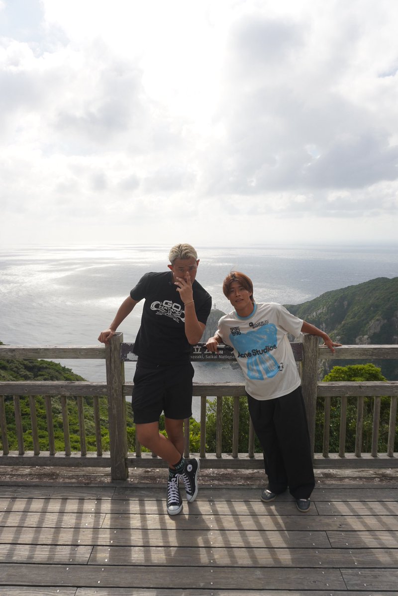 v_varenstaff's tweet photo. 🔷🔶
長崎の魅力を発掘する"1泊2日"🌿
#五島市 は大自然溢れる最高の場所😌🎥

オフ密着中ですが、本当に魅力が詰まった撮れ高となっていますのでお楽しみに🤩

#vvaren #波多野豪 #岩崎悠人 #晴れ男 https://t.co/ed9mKa6DJg