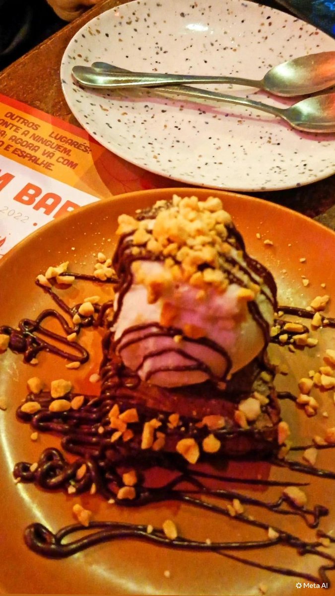 micaleadourada's tweet photo. dica de rolê gastronomico (de qualidade) e ainda é legalize: é um bar, no Sto Antonio alem do Carmo. 
vão lá e dps contem p Naná oq acharam 🥰 https://t.co/ygJ3ftKzrj