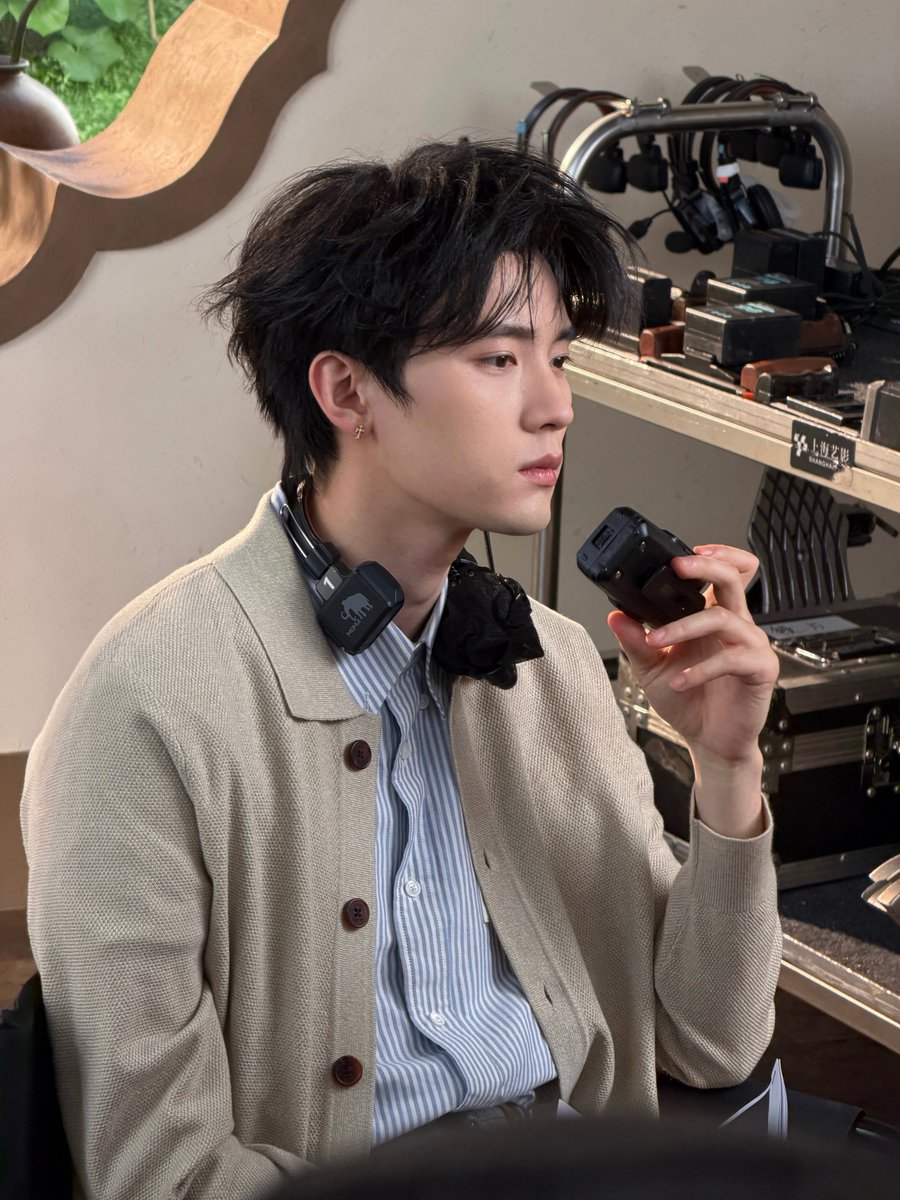 vousmys's tweet photo. side profile ที่สามารถมองได้ทั้งวัน https://t.co/oLVKuooavq