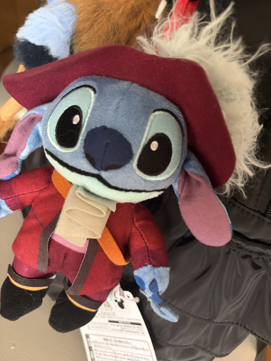 murige22's tweet photo. 初心者向けじゃないちっちゃいぬいの方が取れやすかった
今日からうちの子やでスティッチ https://t.co/kUZcDJNSuI