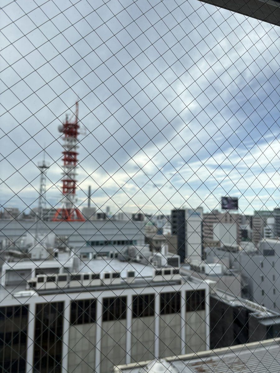 MK3za4's tweet photo. なんとかそれたみたいで
今日も頑張ろ。 https://t.co/UOftHbz800