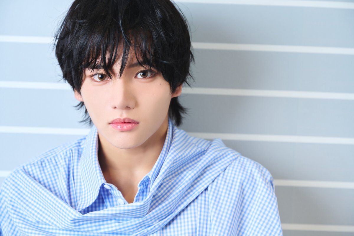 oricon's tweet photo. aoenソロインタビュー企画第5弾💙
⠀
aoen・雅久（GAKU）
デビューを逃した過去も力に…
輝（HIKARU）と励まし合った3年と尽きない向上心✨
⠀
🎤インタビュー
https://t.co/MXIlAfDh3C
⠀
#aoen #アオエン 
@aoen_official https://t.co/Y0heNlnute
